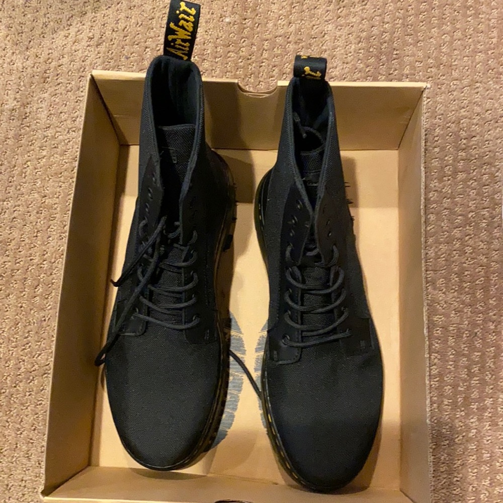 Dr. Martin’s combat boots black US 13